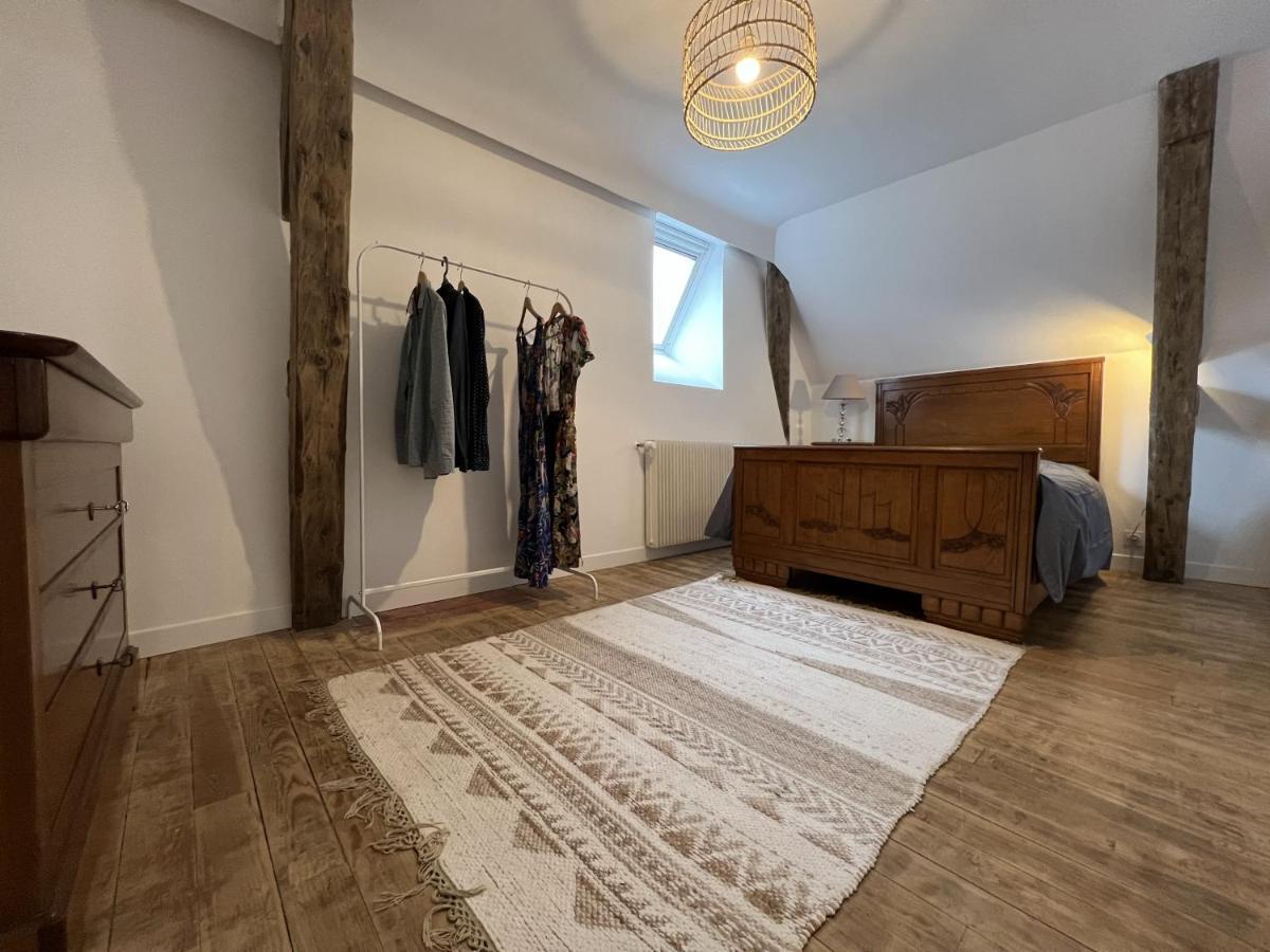 Appartement Au Coeur De La Suisse Normande Thury-Harcourt-le-Hom Екстериор снимка