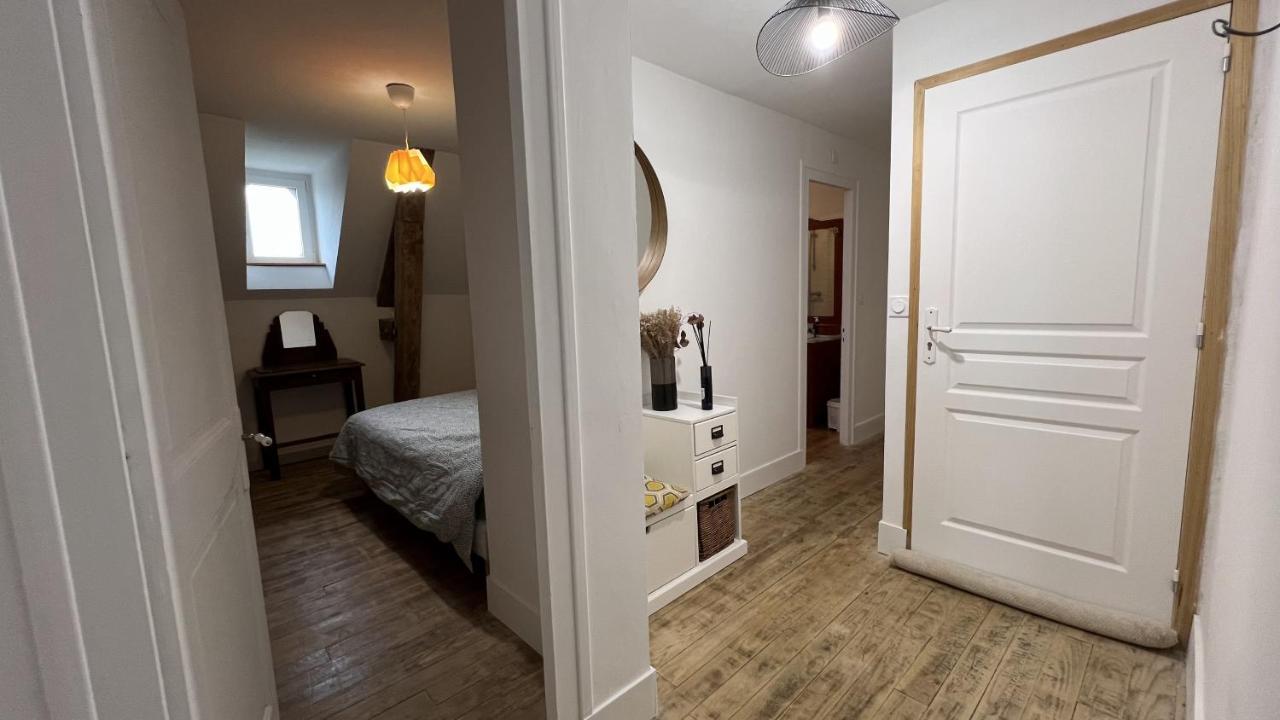 Appartement Au Coeur De La Suisse Normande Thury-Harcourt-le-Hom Екстериор снимка